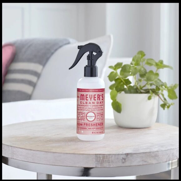 NWT Mrs. Meyers Room Freshner - Peppermint Scent - Picture 5 of 5